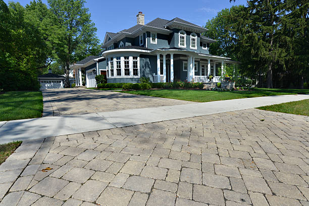 Best Local Driveway Pavers  in Oxoboxo River, CT